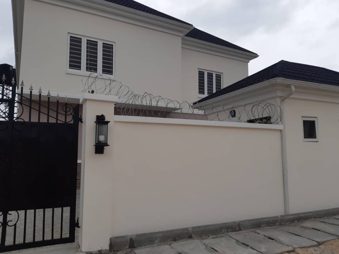 5 Bedrooms Luxury Fully Detached Duplex + Swimming Pool & BQ for sale